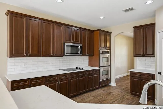 28130 George Obrien San Antonio, TX 78260
