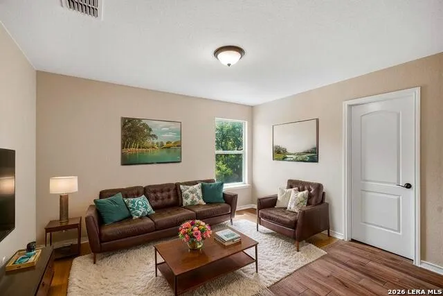28130 George Obrien San Antonio, TX 78260