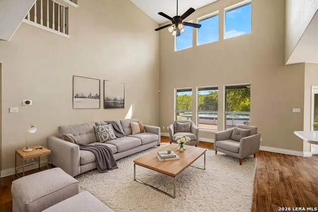 28130 George Obrien San Antonio, TX 78260