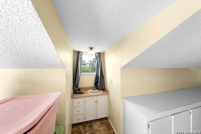8857 Stuart Rd #3 San Antonio, TX 78263