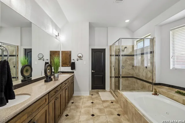13326 WIND RDG Helotes, TX 78023