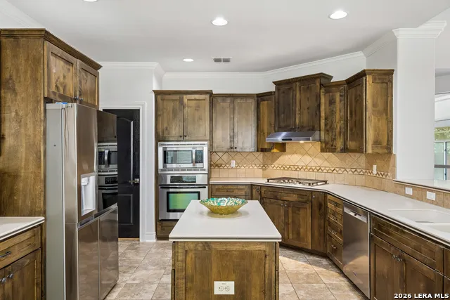 13326 WIND RDG Helotes, TX 78023