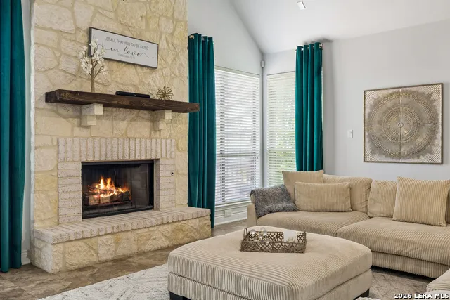 13326 WIND RDG Helotes, TX 78023