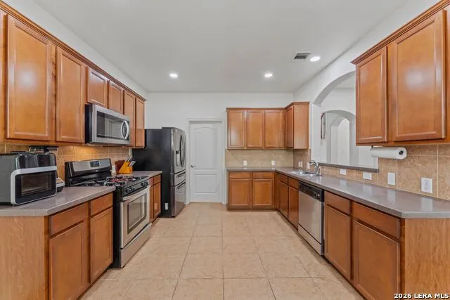 1446 Sparrow Song San Antonio, TX 78260