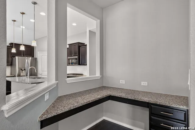 3706 Gum Woods San Antonio, TX 78253