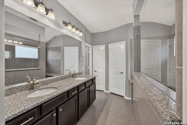 3706 Gum Woods San Antonio, TX 78253