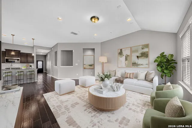 3706 Gum Woods San Antonio, TX 78253