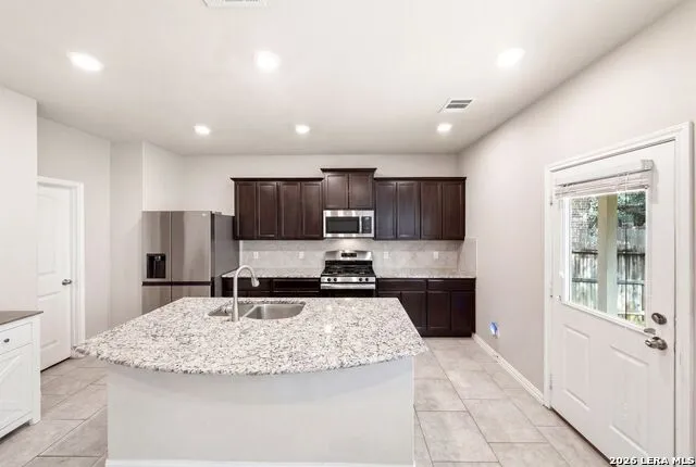 6012 Akin Song San Antonio, TX 78261