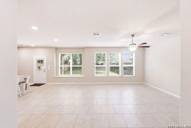6012 Akin Song San Antonio, TX 78261