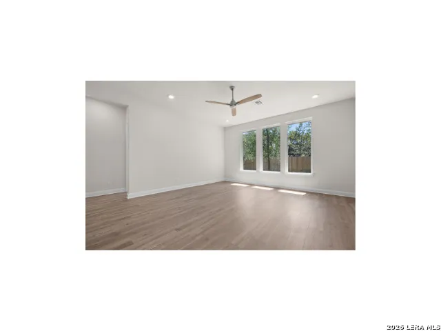 113 Sunrise Ridge Universal City, TX 78148