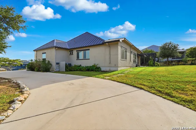 9703 IVORY CYN San Antonio, TX 78255