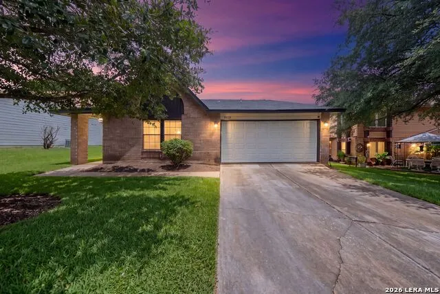 9919 Fortune Ridge Dr Converse, TX 78109