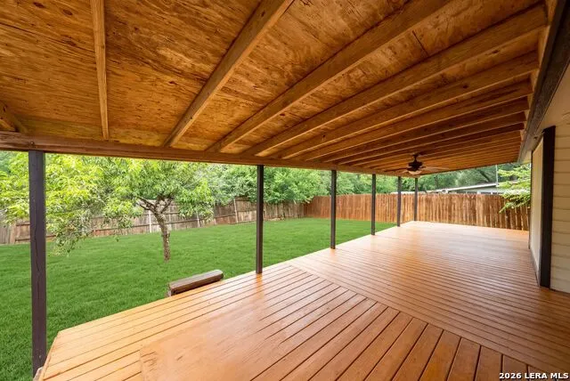9919 Fortune Ridge Dr Converse, TX 78109