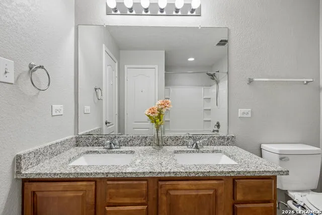 320 SANDY SHL Boerne, TX 78006