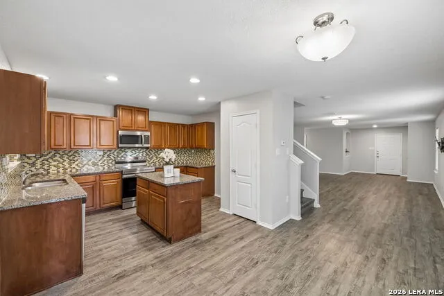 320 SANDY SHL Boerne, TX 78006
