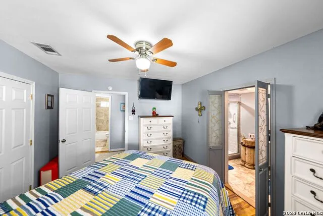 114 Smallwood Dr San Antonio, TX 78210