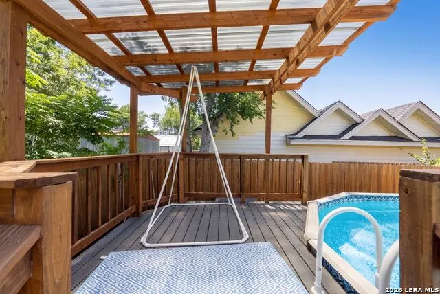 114 Smallwood Dr San Antonio, TX 78210