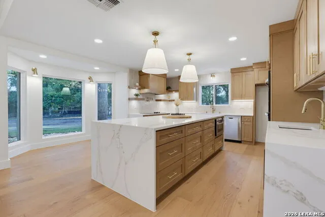 28262 WINDWOOD DR E Boerne, TX 78006
