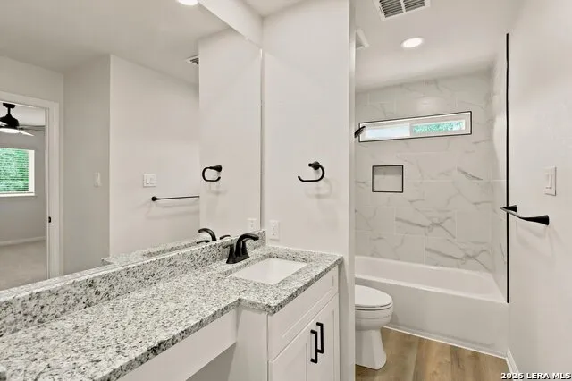 13707 Oak Cabin San Antonio, TX 78232