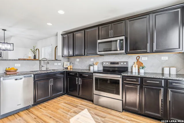 11903 Horse Cyn San Antonio, TX 78254