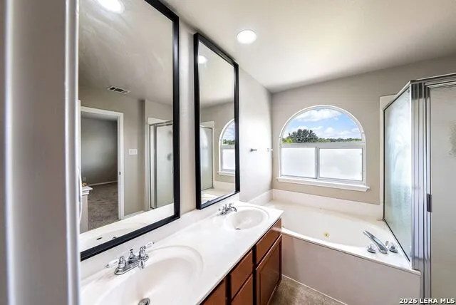 10339 Tiger Paw San Antonio, TX 78251