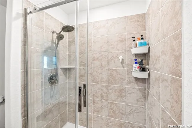 1675 House Finch Drive San Antonio, TX 78253