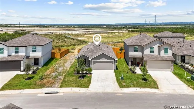 1675 House Finch Drive San Antonio, TX 78253
