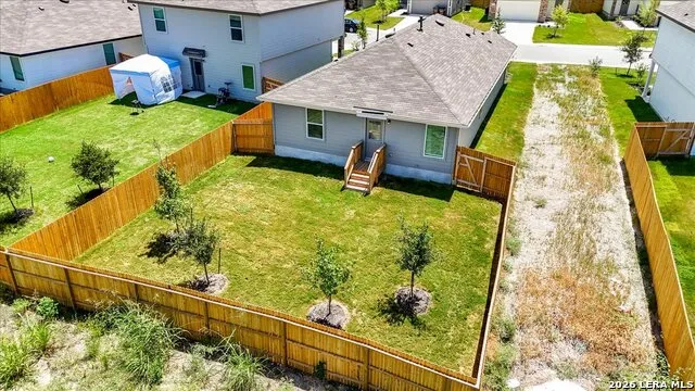 1675 House Finch Drive San Antonio, TX 78253