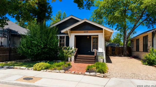 135 PANAMA AVE San Antonio, TX 78210