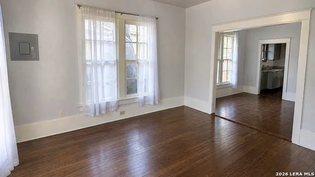 135 PANAMA AVE San Antonio, TX 78210
