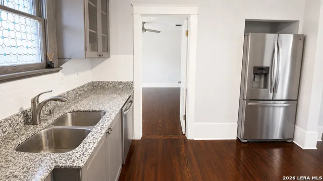 135 PANAMA AVE San Antonio, TX 78210