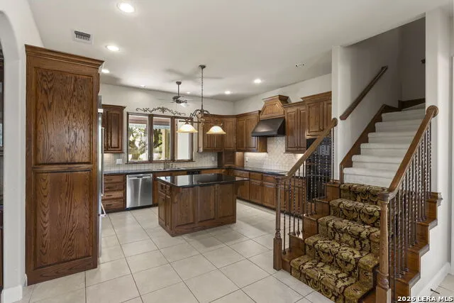 102 INDIAN BLF Boerne, TX 78006