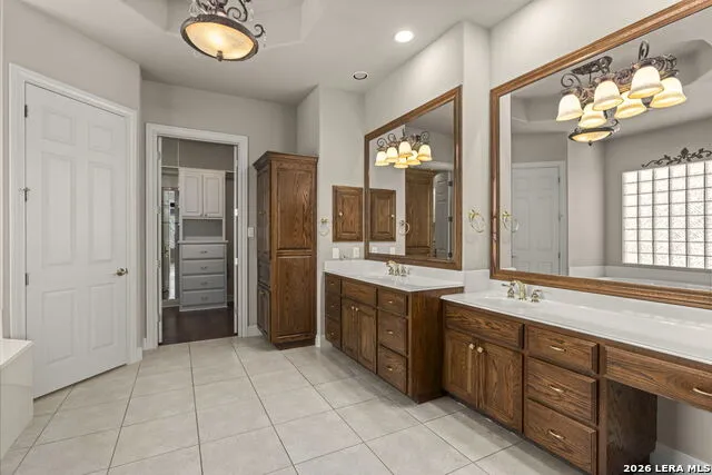 102 INDIAN BLF Boerne, TX 78006