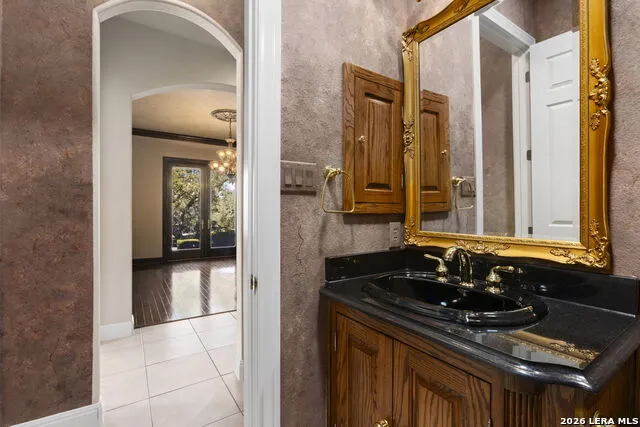 102 INDIAN BLF Boerne, TX 78006