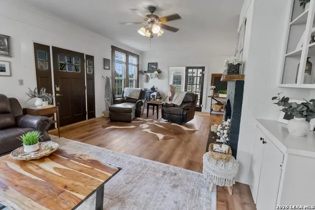 4814 Old Highway 181 Beeville, TX 78102