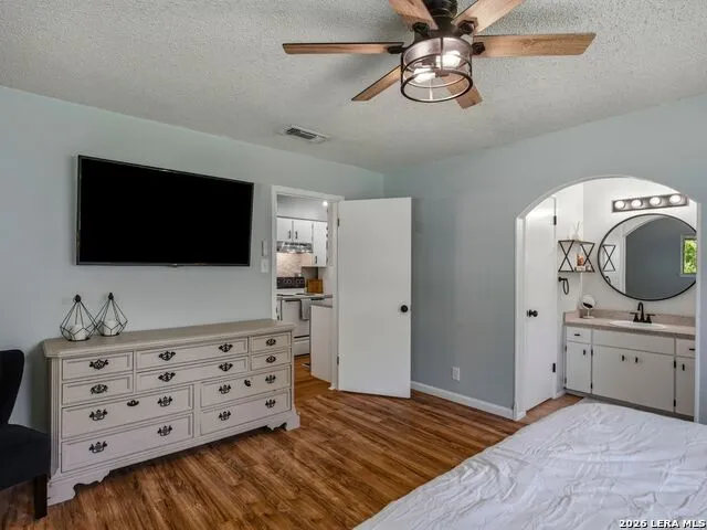 774 Clearview Drive San Antonio, TX 78228
