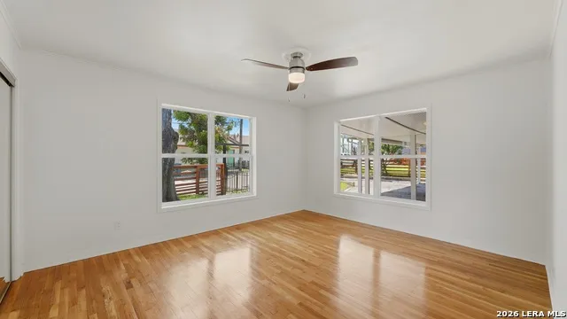 596 WILLOW AVE New Braunfels, TX 78130