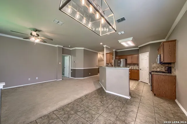 6307 BIG BEND CV San Antonio, TX 78253