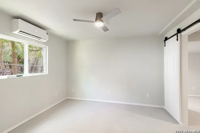 1560 Skyline Hls Canyon Lake, TX 78133