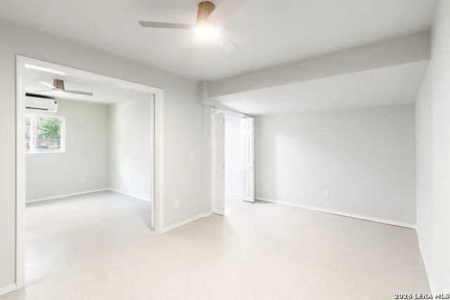 1560 Skyline Hls Canyon Lake, TX 78133