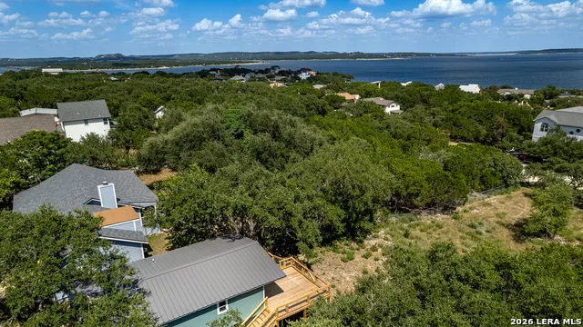 1560 Skyline Hls Canyon Lake, TX 78133