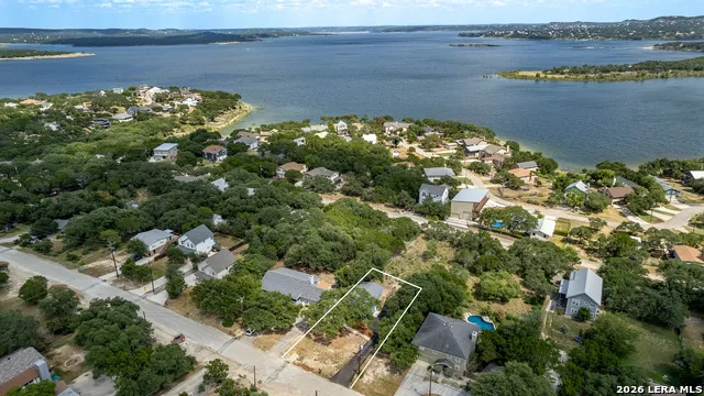 1560 Skyline Hls Canyon Lake, TX 78133