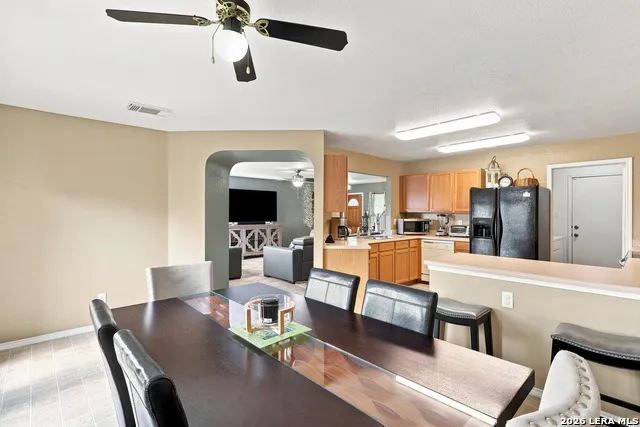 8010 WINTERSTONE DR San Antonio, TX 78254