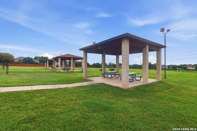 8010 WINTERSTONE DR San Antonio, TX 78254