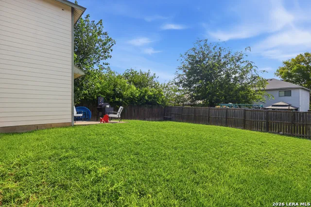 8010 WINTERSTONE DR San Antonio, TX 78254