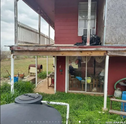 387 Mills Ranch Rd Pleasanton, TX 78064
