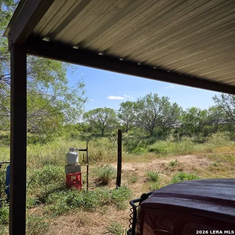 387 Mills Ranch Rd Pleasanton, TX 78064