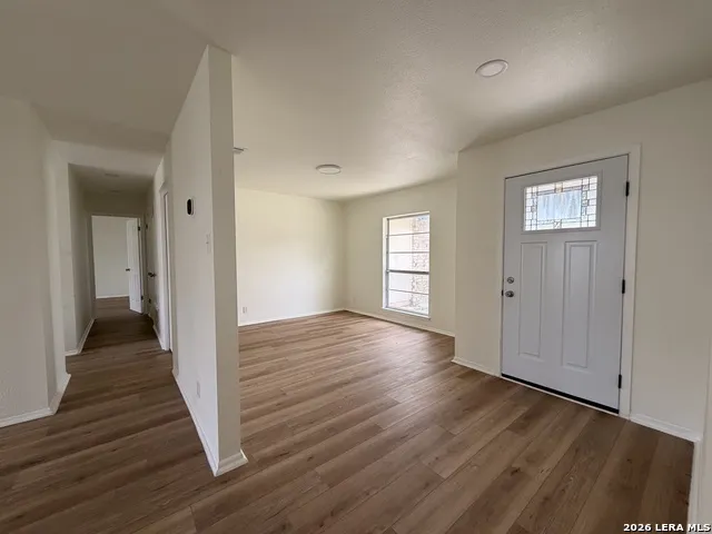 637 JAMIE SUE DR Converse, TX 78109