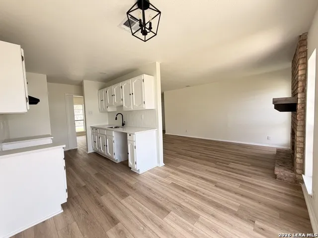 637 JAMIE SUE DR Converse, TX 78109