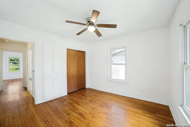 711 John Adams San Antonio, TX 78228